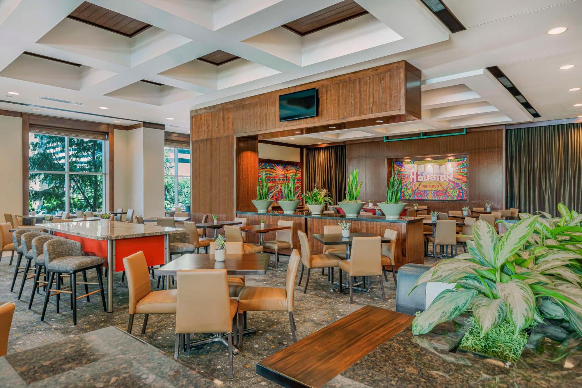 Embassy Suites Houston - Downtown Exterior photo